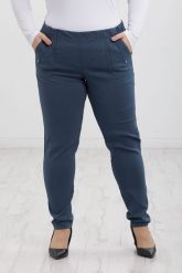Klasyczne grafitowe spodnie Nita ze zwężoną nogawką PLUS SIZE XXL. Szare spodnie materiałowe Nasi partnerzy, bez wzorów, z elastanu, biznesowe, krótkie. Za 159.90 zł.