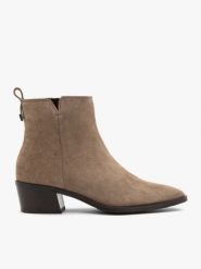 Jasnobrązowe botki na słupku. Szare botki Brawo sp. z o.o., bez wzorów, ze skóry, eleganckie, za kostkę, bez obcasa, na obcasie, bez zapięcia. Za 529.99 zł.