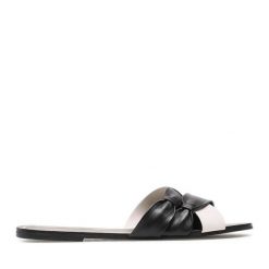 Klapki Eva Longoria. Czarne klapki Eva Longoria, bez wzorów, bez obcasa, bez zapięcia. Za 349.99 zł.