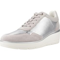 Buty GEOX D ILDE A Szary. Szare buty trekkingowe Geox, ze skóry, bez zapięcia. Za 380.99 zł.