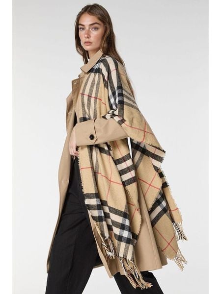 Lucky Bees Szal w kolorze beżowym - 180 x 70 cm rozmiar: onesize. Brązowe szaliki i kominy Lucky Bees, bez wzorów, z materiału. Za 109.00 zł.