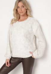 Biały Sweter z Wiskozą w Kwiaty Ozdobiony Siateczką z Cekinami Valenhela. Białe swetry Born2be, m, bez wzorów, z jeansu, eleganckie, bez ramiączek. W wyprzedaży za 110.49 zł.