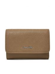 Calvin Klein Mały Portfel Damski Ck Must Small Trifold_Mono K60K612829 Beżowy. Brązowe portfele Calvin Klein, bez wzorów, ze skóry. Za 189.99 zł.
