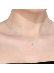 Diamant Vendôme Złoty naszyjnik z diamentami - dł. 40 cm rozmiar: onesize. Szare naszyjniki Diamant Vendôme, z materiału, z diamentem, srebrne. Za 717.99 zł.