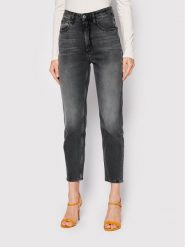 Guess Jeansy W2YA21 D4QD2 Szary Mom Fit. Szare jeansy Guess, z aplikacjami, z bawełny. Za 309.99 zł.