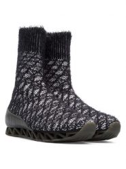 Camper Botki "Tog Himalayan" w kolorze czarnym rozmiar: 38. Czarne botki Camper, bez wzorów, bez obcasa, bez zapięcia. Za 382.99 zł.