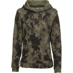 Bluza z kapturem i batikowym nadrukiem bonprix ciemnooliwkowy. Bluzy marki INOVIK. Za 89.99 zł.