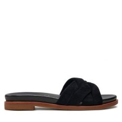 Klapki EMU Australia. Czarne klapki Emu Australia, bez wzorów, bez obcasa, bez zapięcia. Za 529.99 zł.