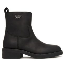 Botki Tommy Jeans. Czarne botki Tommy Jeans, bez wzorów, z jeansu, bez obcasa, na płaskiej podeszwie, bez zapięcia. Za 649.99 zł.