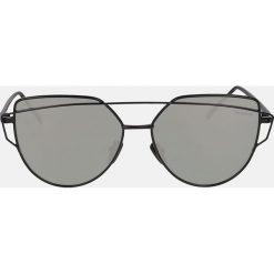 Czarne okulary przeciwsłoneczne. Okulary przeciwsłoneczne marki Kazar. Za 369.00 zł.