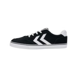 Trenerzy Hummel Stadil Ogc 3.0. Czarne buty sportowe lifestyle Hummel, bez wzorów, z mikrofibry, sportowe, bez zapięcia. Za 297.00 zł.