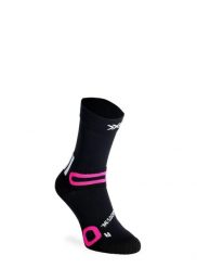 Skarpety turystyczne X-Socks Hike Discover Crew. Czarne skarpetki X-Socks, bez wzorów, z materiału. Za 102.29 zł.