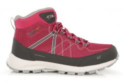 Buty trekkingowe damskie Regatta Samaris Lite wodoodporne. Czerwone buty trekkingowe Regatta, z gumy, bez zapięcia. Za 224.49 zł.