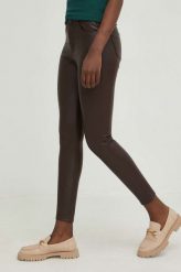 Answear Lab spodnie damskie kolor brązowy dopasowane medium waist. Brązowe spodnie materiałowe Answear Lab, bez wzorów, z materiału. Za 179.99 zł.