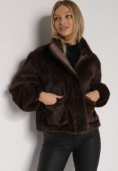 Brązowa Futrzana Kurtka Ozdobiona Kieszeniami Vetilina. Brązowe kurtki Born2be, l, bez wzorów, z futra, eleganckie, bez kaptura. Za 219.99 zł.
