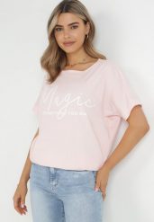 Różowy T-shirt Oversize z Dekoracyjnym Napisem Hapeli. Czerwone t-shirty Born2be, l, bez wzorów, bez kołnierzyka, bez ramiączek. W wyprzedaży za 71.99 zł.