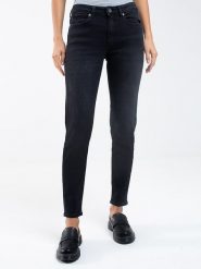 BIG STAR Dżinsy - Slim fit - w kolorze czarnym rozmiar: W31/L32. Czarne jeansy BIG STAR, l, z aplikacjami, klasyczne. Za 127.05 zł.