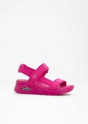 Sandały Skechers. Czerwone sandały bonprix, bez wzorów, bez obcasa, bez zapięcia. Za 359.99 zł.