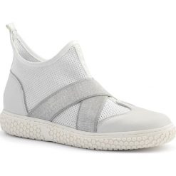 Sportowe białe buty socks z gumkami 76G. Buty sportowe lifestyle marki Neścior. W wyprzedaży za 199.00 zł.