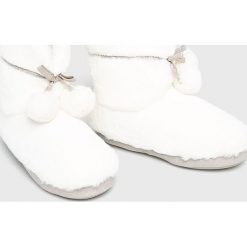 Etam - Kapcie Yetti. Kapcie marki Cropp. Za 89.90 zł.