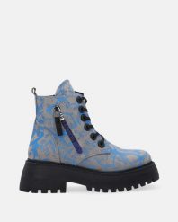 SZARE BOTKI Z KOLOROWYM NADRUKIEM 003ALF-2301 GR-B. Szare botki Venezia, bez wzorów, z nubiku, bez obcasa, bez zapięcia. Za 339.00 zł.