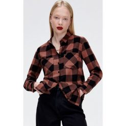 Bawełniana koszula w kratę - Beżowy. Brązowe koszule Cropp, l, bez wzorów, z bawełny, bez kołnierzyka, bez ramiączek. W wyprzedaży za 39.99 zł.