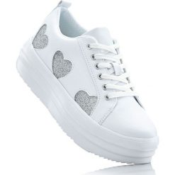Sneakersy na podeszwie platformie bonprix biały. Buty sportowe lifestyle marki NABAIJI. Za 89.99 zł.