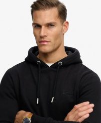 Superdry Bluza z kapturem Vintage Logo haftowana – Slim Fit, czarna. Czarne bluzy Superdry, l, z aplikacjami, z bawełny, klasyczne, bez ramiączek, z kapturem. Za 412.55 zł.