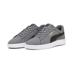 Buty Dorosły Puma Smash 3.0 Buck złocony. Czarne buty do biegania Puma, bez wzorów, bez zapięcia, do biegania. W wyprzedaży za 209.00 zł.