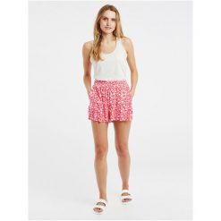 Spodenki damskie Protest PRTCOBIA shorts. Czerwone szorty Protest, bez wzorów. W wyprzedaży za 215.99 zł.