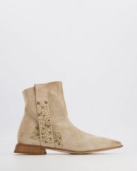 ZAMSZOWE BOTKI Z NITAMI B06207 CARTON. Botki Venezia, bez wzorów, ze skóry, bez obcasa, bez zapięcia. Za 799.00 zł.