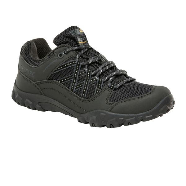 Buty do chodzenia damskie Ecco Biom 21 X Country. Czarne buty trekkingowe ECCO, z materiału, bez zapięcia. Za 894.00 zł.