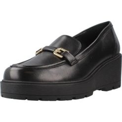 Buty GEOX D563VB 00043 Czarny. Czarne buty trekkingowe Geox, ze skóry, bez zapięcia. Za 419.99 zł.