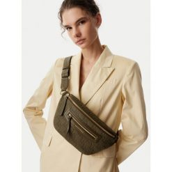 Nerka MICHAEL Michael Kors. Brązowe nerki i saszetki MICHAEL Michael Kors, bez wzorów, bez dodatków. Za 1,239.00 zł.