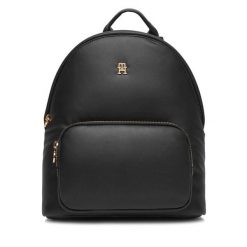 Plecak Tommy Hilfiger. Czarne plecaki Tommy Hilfiger, bez wzorów, bez dodatków. Za 519.99 zł.
