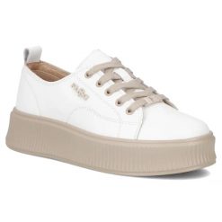 Skórzane półbuty sneakersy na platformie białe Filippo DP6122. Białe półbuty wsuwane Filippo, bez wzorów, ze skóry, sportowe, bez obcasa, na platformie. Za 199.99 zł.