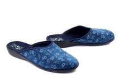 Adanex 30511 DIL3VV granatowy, klapki damskie. Niebieskie klapki Adanex, bez wzorów, bez obcasa, bez zapięcia. Za 66.90 zł.