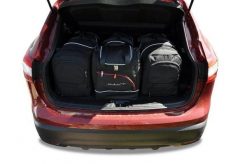 Torby Do Bagażnika Nissan Qashqai 2007-2013 4Szt Kjust. Czarne torby podróżne KJUST, bez wzorów, z kauczuku. Za 1,203.00 zł.