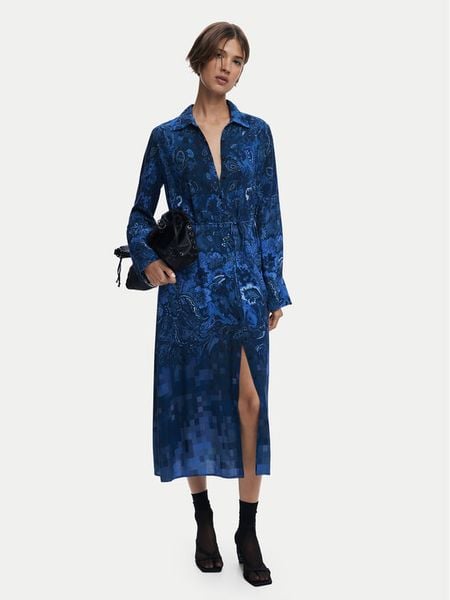 Desigual Sukienka koszulowa Licuado 25WWVW23 Niebieski Regular Fit. Niebieskie sukienki Desigual, m, bez wzorów, z wiskozy, bez kołnierzyka, bez ramiączek, koszulowe. Za 379.99 zł.