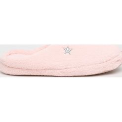 Etam - Kapcie Cloud. Kapcie marki Etam. Za 59.90 zł.