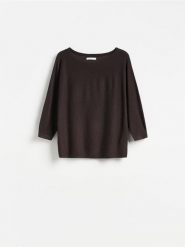 Gładki sweter z wiskozą - ciemnobrązowy. Brązowe swetry Reserved, l, bez wzorów, z dzianiny, bez ramiączek. Za 79.99 zł.