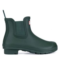 Kalosze Hunter. Zielone kalosze Hunter, bez wzorów, bez zapięcia. Za 399.99 zł.