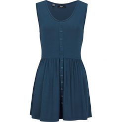 Top shirtowy z baskinką. Niebieskie topy bonprix, bez wzorów, bez kołnierzyka, bez ramiączek. Za 64.99 zł.
