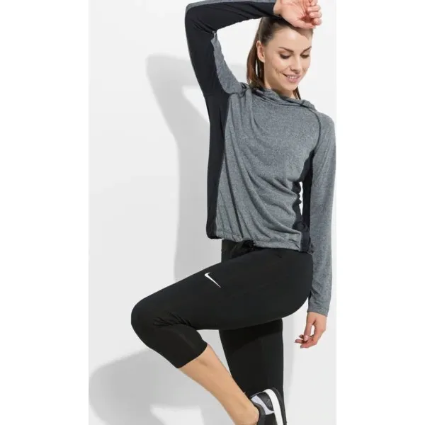 Under Armour Bluza Threadborne Train Hoo , szary, rozmiar XL. Szare bluzy Under Armour, m, bez wzorów, z materiału, bez ramiączek, z kapturem. W wyprzedaży za 109.99 zł.