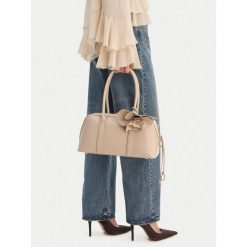 Torebka GINO ROSSI. Brązowe torebki klasyczne Gino Rossi, bez wzorów, klasyczne, bez dodatków. Za 249.99 zł.