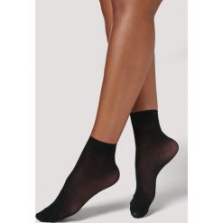2-Pack Czarne Skarpety 40 den Ekin. Czarne skarpetki Renee, bez wzorów. W wyprzedaży za 7.49 zł.