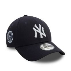 Czapka z daszkiem New Era Side Patch 940 Nyy. Czarne czapki z daszkiem New Era, bez wzorów. Za 119.99 zł.