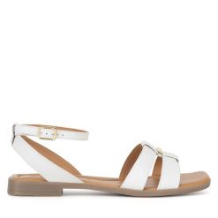 Sandały Lasocki. Białe sandały Lasocki, bez wzorów, bez obcasa, na płaskiej podeszwie, bez zapięcia. Za 149.99 zł.