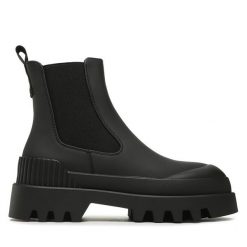 Sztyblety ONLY. Czarne botki ONLY, bez wzorów, bez obcasa, na płaskiej podeszwie, bez zapięcia. Za 199.99 zł.