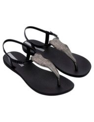 Buty sandały japonki damskie Ipanema Class Flora. Czarne sandały Ipanema, bez wzorów, z materiału, bez obcasa, bez zapięcia. Za 119.99 zł.